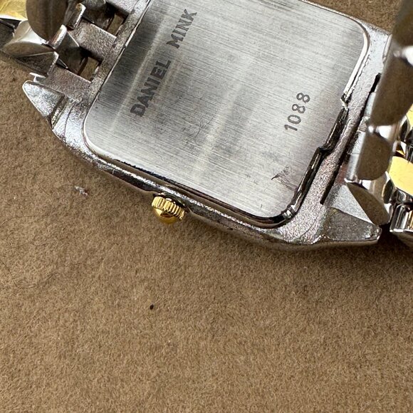 Vintage Daniel Mink Swiss Made Watch, Elegant Tank Styled 18 Kart Gold PLated - Picture 3 of 8